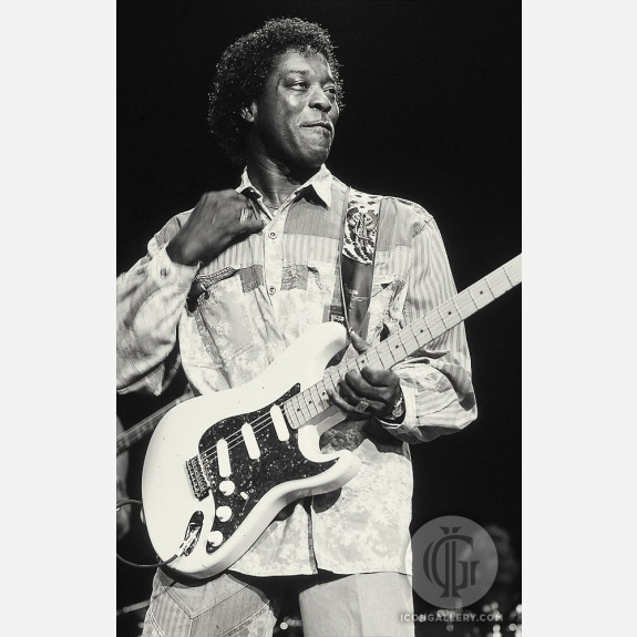 Buddy Guy by Ken Settle
