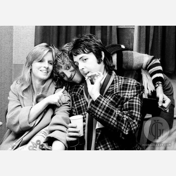Paul & Linda McCartney by Ian Dickson