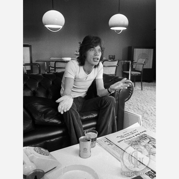 Mick Jagger of the Rolling Stones by Barrie Wentzell