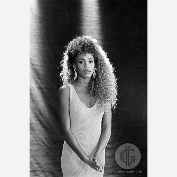 Whitney Houston by Ebet Roberts