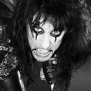 Alice Cooper by Kees Tabak