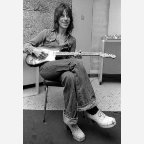 Jeff Beck by Ian Dickson
