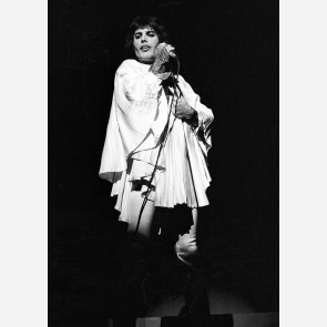 Freddie Mercury of Queen by Ian Dickson