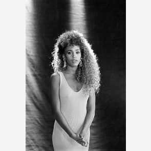 Whitney Houston by Ebet Roberts